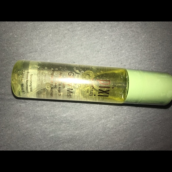 Makeup! - Picture 2 of 5